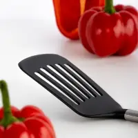 VETTA Аргенто Лопатка кулинарная с прорезями, нейлон, ручка нерж.сталь