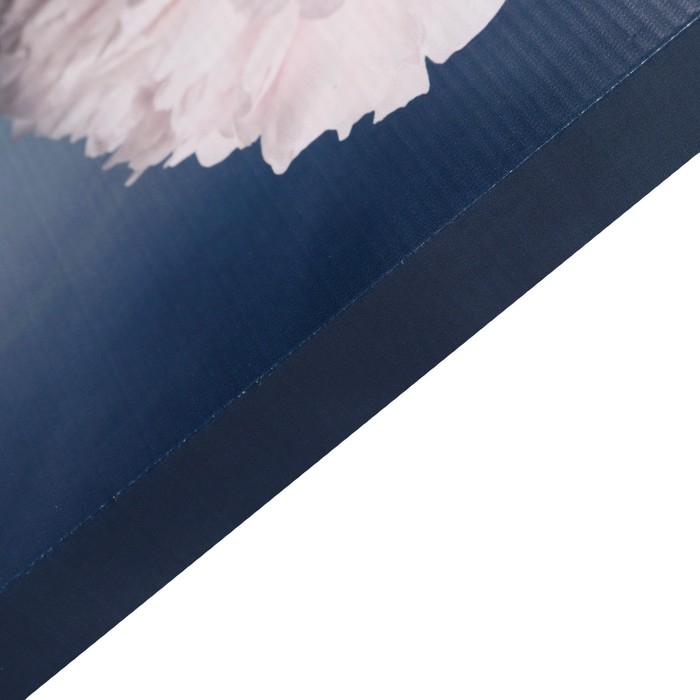 Картина на холсте Картина на холсте "Девушка в пионах" 50х70 см