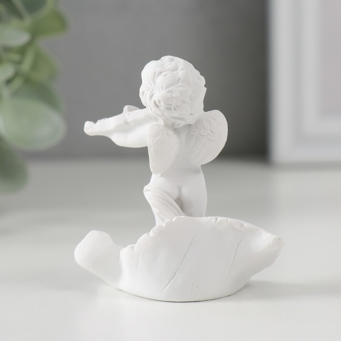 Сувенир полистоун Сувенир полистоун "Белоснежный ангел со скрипкой на листике" 6,2х6,4х3,3 см