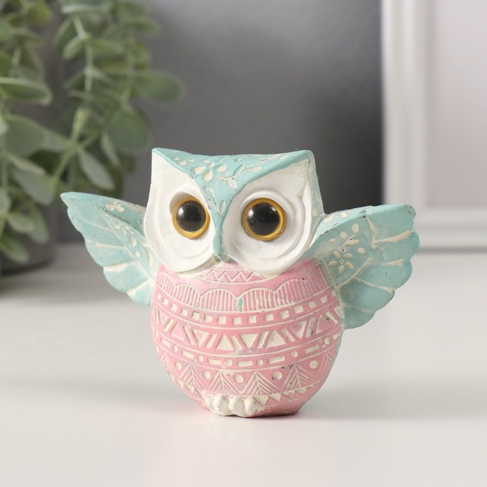 Сувенир полистоун Сувенир полистоун "Цветной филин с расправленными крыльями" геометрич. узоры 11,5х3,2х7,8 см 10323