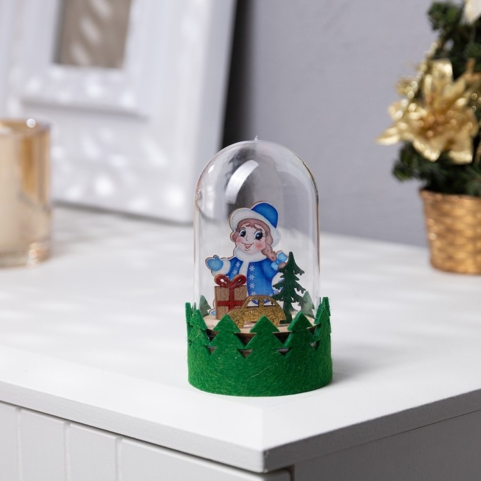 Светодиодная фигура под куполом «Снегурочка» 6 × 10 × 6 см, дерево, батарейки LR1130х3 (в комплекте), свечение тёплое белое