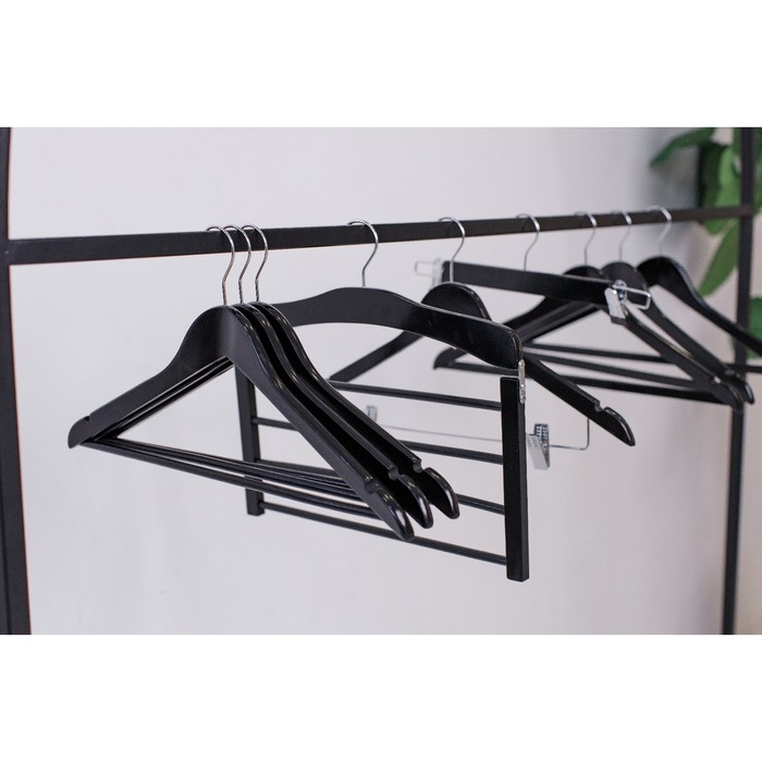 Плечики - вешалка для брюк и юбок LaDо́m Bois, 38,5×1,2×34 см, деревянная сорт А, многоуровневая, широкие плечики Плечики - вешалка для брюк и юбок LaDо́m Bois, 38,5×1,2×34 см, деревянная сорт А, многоуровневая, широкие плечики