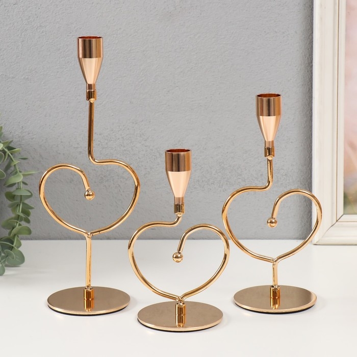 Подсвечник металл  Подсвечник металл "Аврелия" набор 3 шт золото d=2см высота 26; 20,5; 16,5 см 9,5х8х26 см