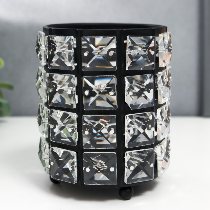 Подсвечник металл на 1 свечу Подсвечник металл на 1 свечу "Кристаллы" цилиндр чёрный 12х9х9 см