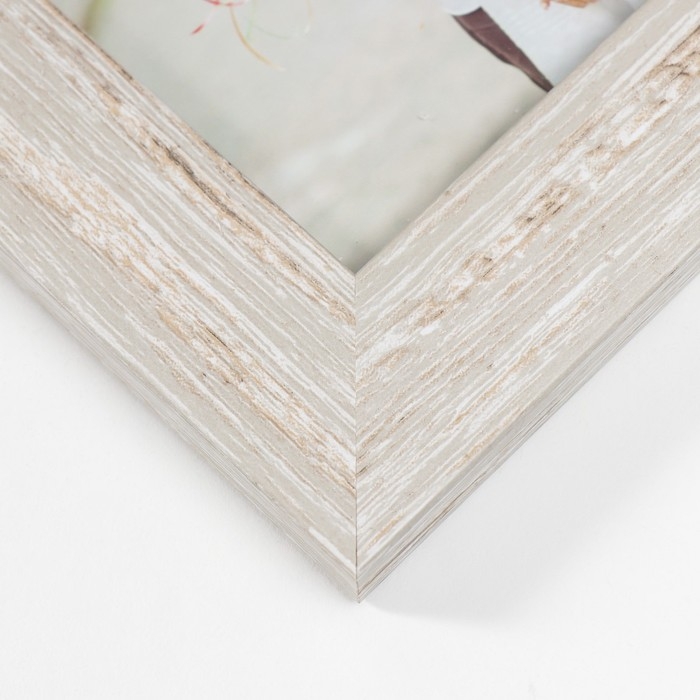 Фоторамка пластик на 4 фото 10х15 см  Фоторамка пластик на 4 фото 10х15 см "Белый беж" 21,5х51,5х2 см