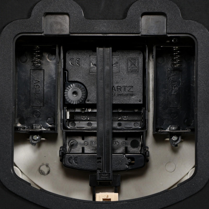 Часы настенные интерьерные большие с кукушкой  Часы настенные интерьерные большие с кукушкой "Зайчики", бесшумные, 62 х 32 см