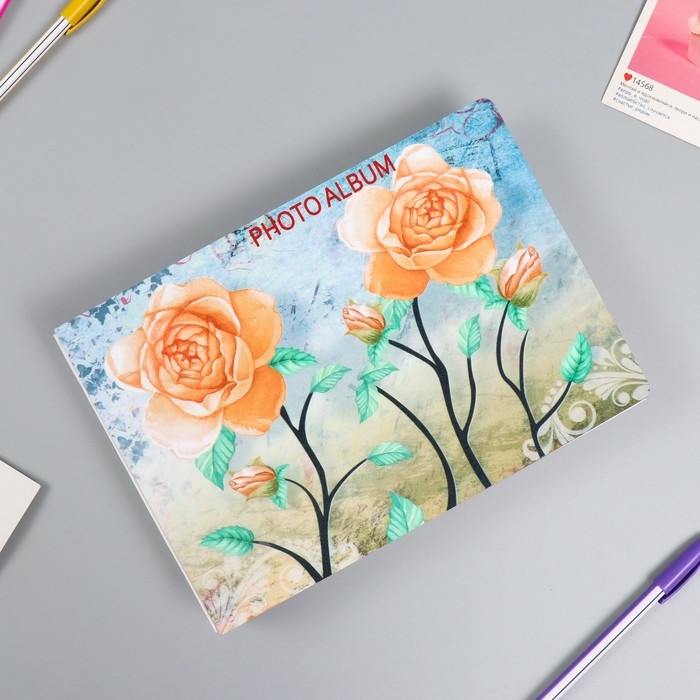 Фотоальбом на 50 фото 15х20 см Фотоальбом на 50 фото 15х20 см "Жёлтые розы" в коробке, блёстки 25,5х4х18 см