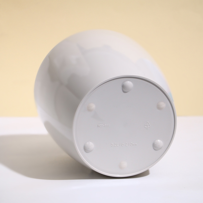 Горшок для цветов, d = 21 см, 5,2 л, пластик, бежевый Горшок для цветов, d = 21 см, 5,2 л, пластик, бежевый