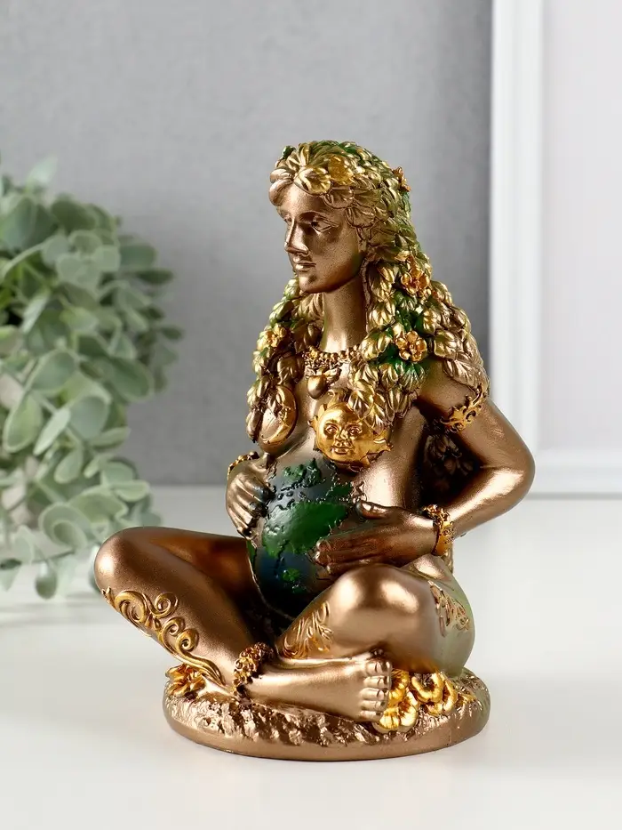 Сувенир полистоун "Природа-мать" 10,5х9,3х17 см Сувенир полистоун "Природа-мать" 10,5х9,3х17 см