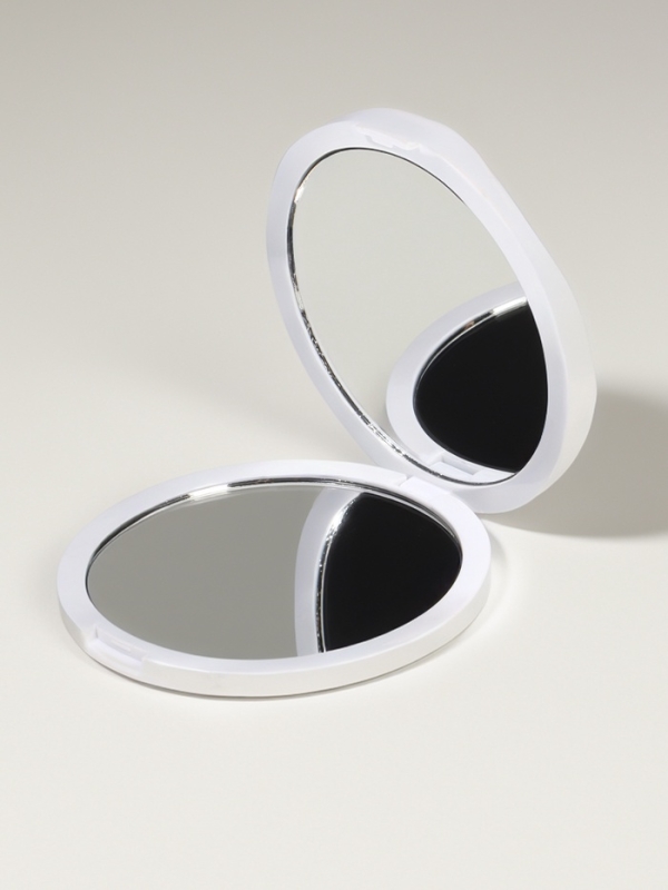 Зеркало складное «Волны», d = 7,5 см, цвет матовый белый Зеркало складное «Волны», d = 7,5 см, цвет матовый белый