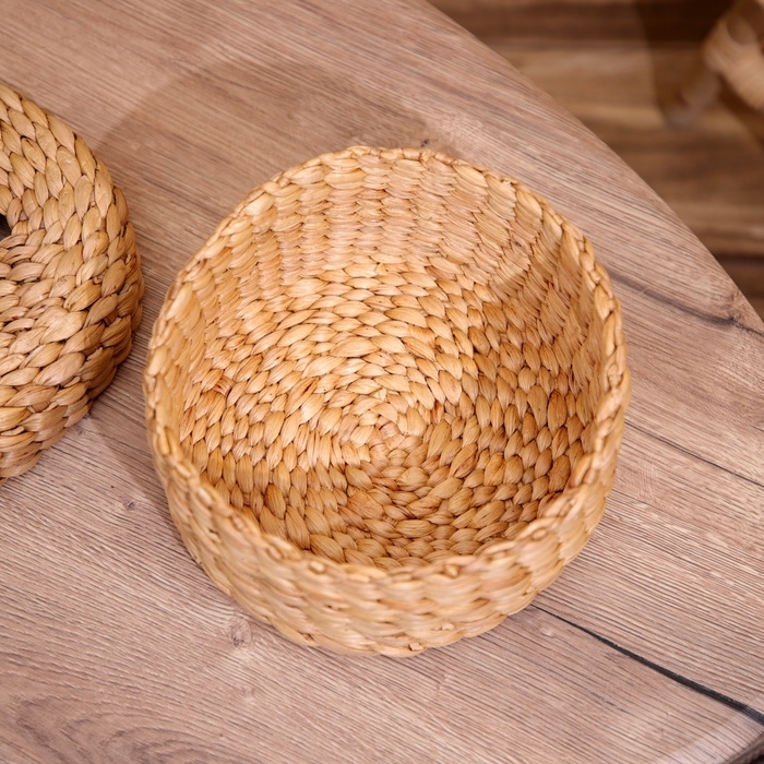 Салфетница плетёная 25х25х13 см Салфетница плетёная 25х25х13 см