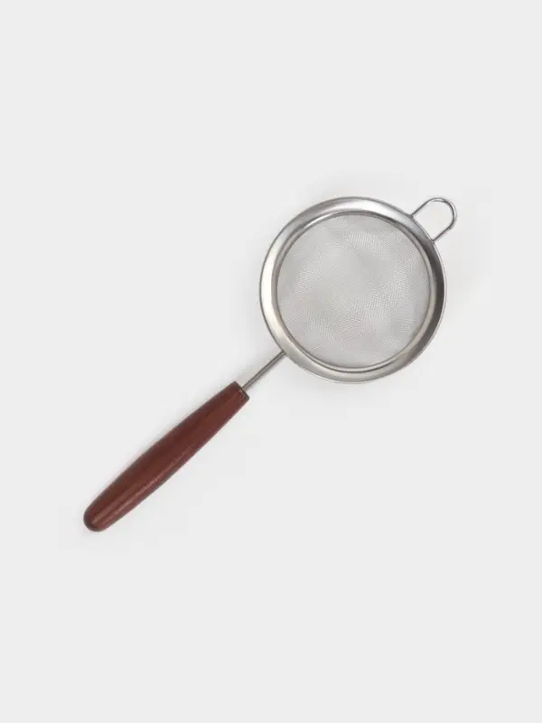 Сито с ручкой Magistro &laquo;Версаль&raquo; d=8 см, нержавеющая сталь, ручка акация