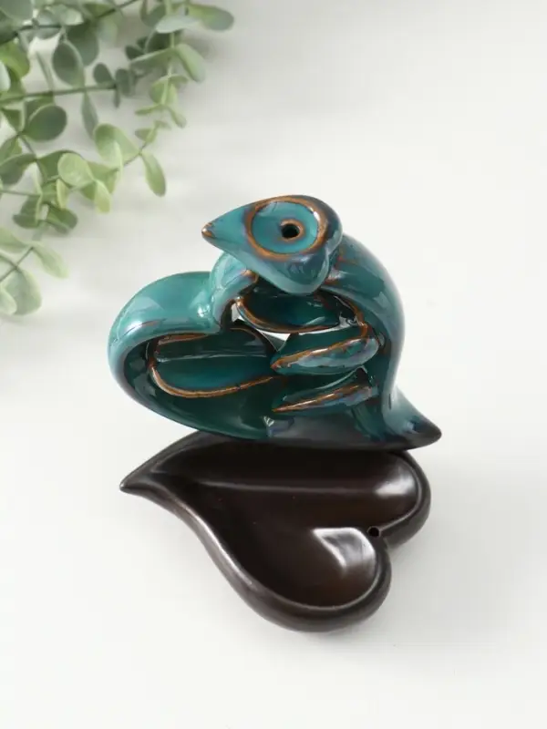 Подставка для благовоний TAKE IT EASY &laquo;Сердце&raquo;, набор благовоний конусы, стелющийся дым, зелёное, 13&times;9&times;16 см