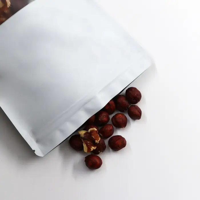 Пакет дой-пак, матовый, белый с окном, 14 х 20 х 4 см Пакет дой-пак, матовый, белый с окном, 14 х 20 х 4 см