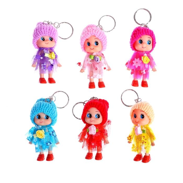 Кукла «Оля» на брелоке Кукла «Оля» на брелоке