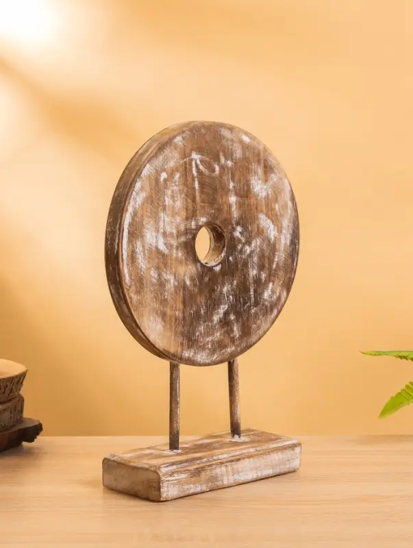 Сувенир на подставке «Кольцо», 23×8.5×36 см, дерево Сувенир на подставке «Кольцо», 23×8.5×36 см, дерево