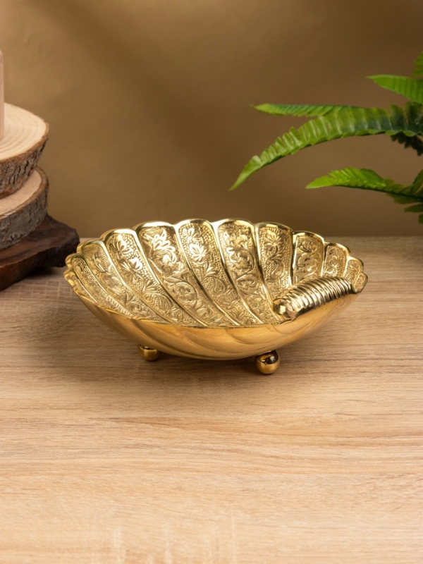 Блюдо сервировочное «Морская раковина», латунь, 18×18×7 см