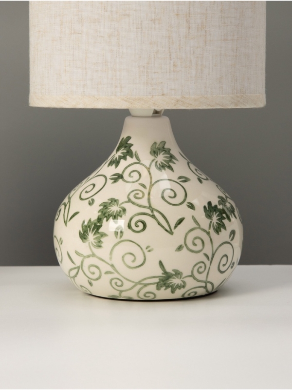 Настольная лампа Настольная лампа "Цветочный узор" 1х40Вт Е14 белый/зеленый 15х15х25,5см