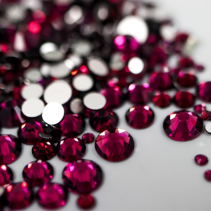 Декор для творчества стекло Декор для творчества стекло "Стразы усечённый конус. Тёмный фиолет" d=1,5-6,5мм н-р 1000 шт 745952