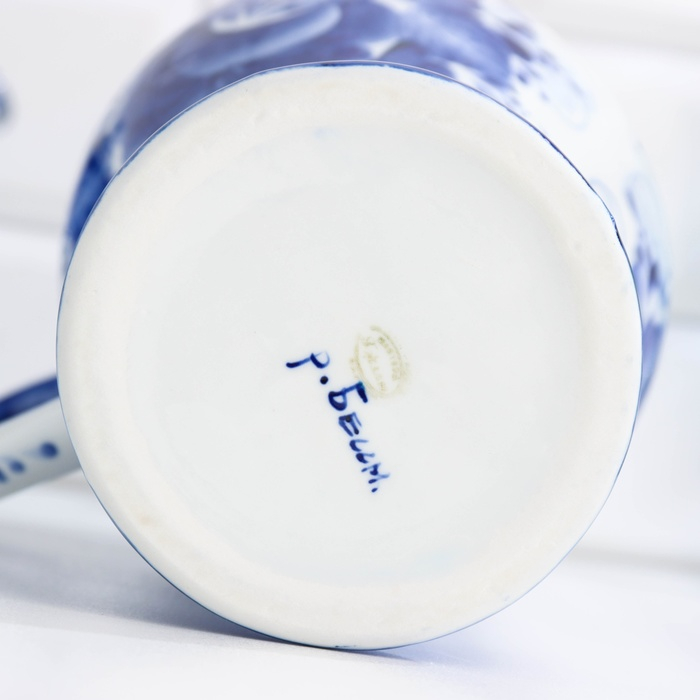 Кувшин «Лето», 17,2х17,2х29 см, 1,6 л, гжель Кувшин «Лето», 17,2х17,2х29 см, 1,6 л, гжель