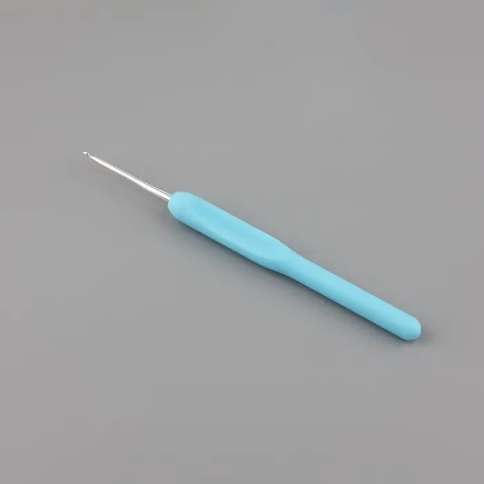 Крючок для вязания, с пластиковой ручкой, d=2.5 мм, 14 см, голубой