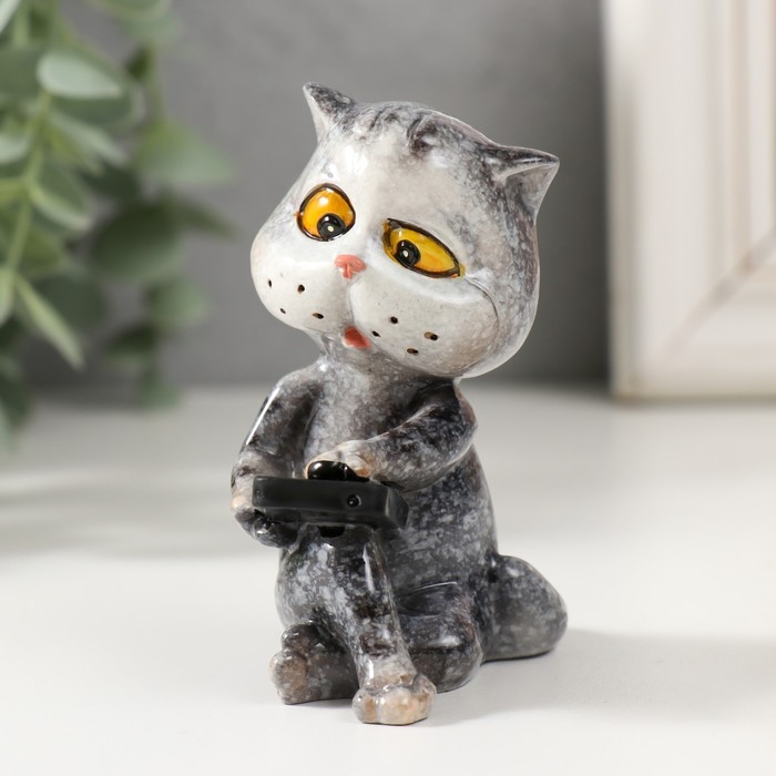 Сувенир полистоун лак Сувенир полистоун лак "Котишка с телефоном" 7х6х7 см