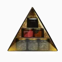 Подарочный набор новогодний &laquo;Золотая коллекция&raquo; варенье с шишками, крем-мед 2 шт, чай в банке 3 шт