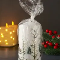 Свеча столб 70х140мм с декором, Дед мороз Свеча столб 70х140мм с декором, Дед мороз