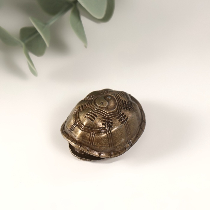 Сувенир металл Сувенир металл "Панцирь черепахи с монетками" d=1,1 см 3х2,4 см