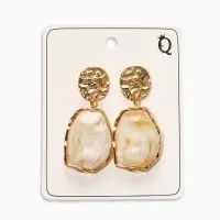 Серьги "Стиль камня", цвет белый в золоте Серьги "Стиль камня", цвет белый в золоте