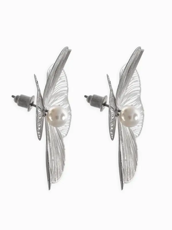 Серьги с жемчугом &laquo;Цветы&raquo;, лёгкие, белые в серебре