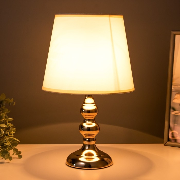 Лампа настольная Лампа настольная "Адель" 1х40Вт Е27 220В золото 21х21х37 см RISALUX