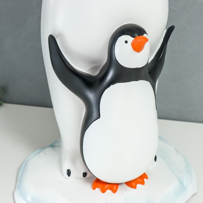 Сувенир полистоун подставка Сувенир полистоун подставка "Белый медведь и пингвин" 69х26х32 см