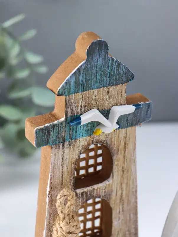 Сувенир интерьерный дерево "Парусник и маяк" 6х19х20,5 см