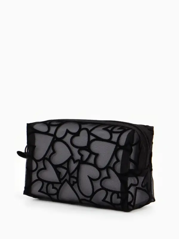 Косметичка дор Сердца 17,5*9*11, отд на молнии, черный Косметичка дор Сердца 17,5*9*11, отд на молнии, черный