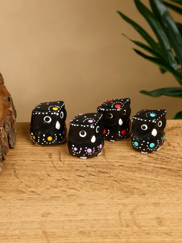 Набор сувенирный "Совушки" дерево Албезия (5 штук), 3 см