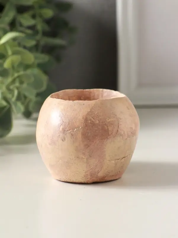 Подсвечник "Череп" эффект состаривания, слоновая кость