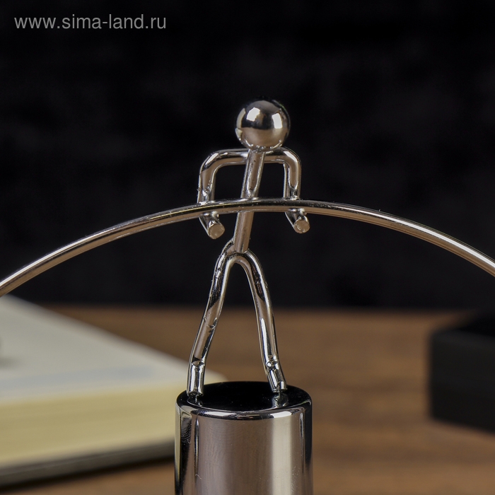 Маятник металл Маятник металл "Штангист" 11х18х2,7 см