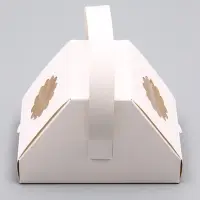 Коробка под рулет с ручкой, фигурная сумочка, 17&times;11&times;11 см