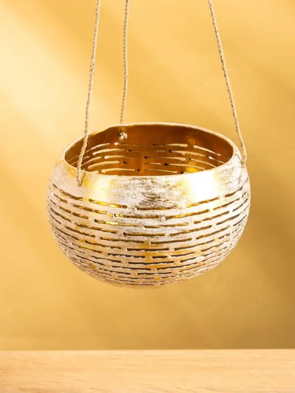 Подсвечник подвесной из кокоса, 12-15 см, золотисто-белый Подсвечник подвесной из кокоса, 12-15 см, золотисто-белый