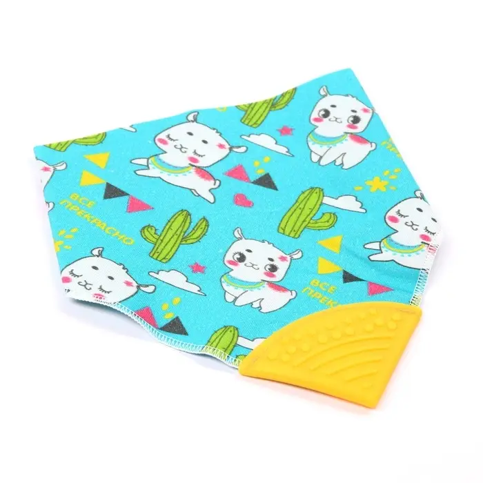 Нагрудник-бандана/слюнявчик для кормления M&B &laquo;Крутышка&raquo; непромокаемый с прорезывателем, на кнопке МИКС