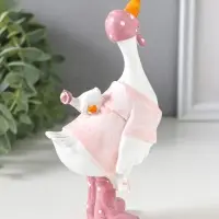 Сувенир полистоун "Гусыня в розовой косынке, с малышом на спине" 9х6,5х15 см