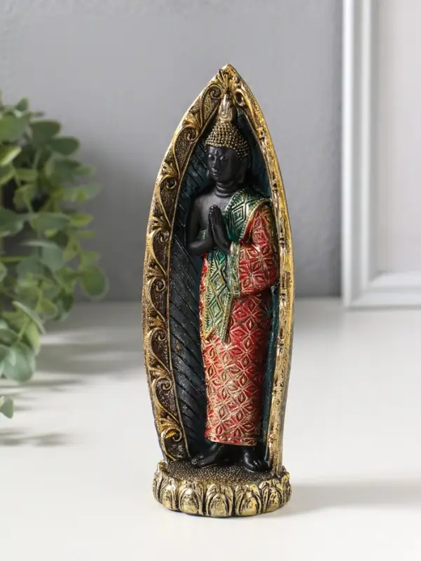 Сувенир полистоун "Будда в ярком наряде, в арке" 5,3х7,3х19 см