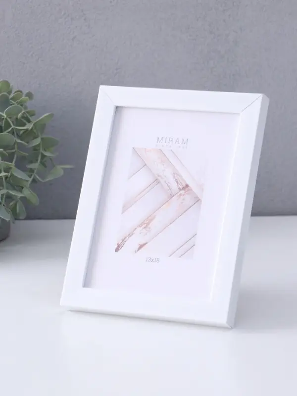 Фоторамка для фото 13&times;18 см &laquo;МИРАМ&raquo;, пластик, белый, (пластиковый экран)