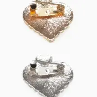 Брошь &laquo;Сердце из рукопожатия&raquo;, МИКС