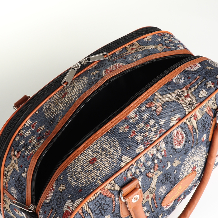 Сумка дорожная женская, 2 отдела на молниях, длинный ремень, цвет разноцветный Сумка дорожная женская, 2 отдела на молниях, длинный ремень, цвет разноцветный