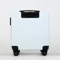 Чемодан детский на колёсах 39 л (S), на молнии, с кодовым замком, 4 колеса, белый