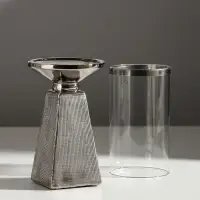 Подсвечник на 1 свечу &laquo;Буэно&raquo;, керамика, стекло, d=7.5 см, серебро, 9.5&times;9.5&times;29.5 см