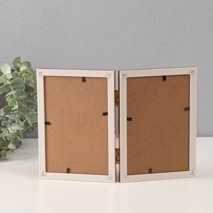 Фоторамка пластик на 2 фото 10х15 см Фоторамка пластик на 2 фото 10х15 см "Волнистая линия на золоте"