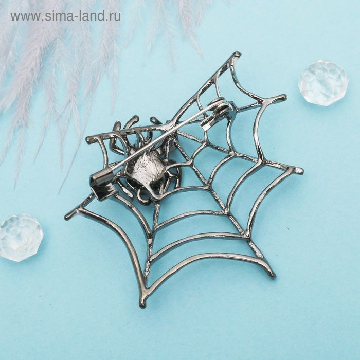 Брошь «Паук в паутине», цвет черно-белый в серебре Брошь «Паук в паутине», цвет черно-белый в серебре
